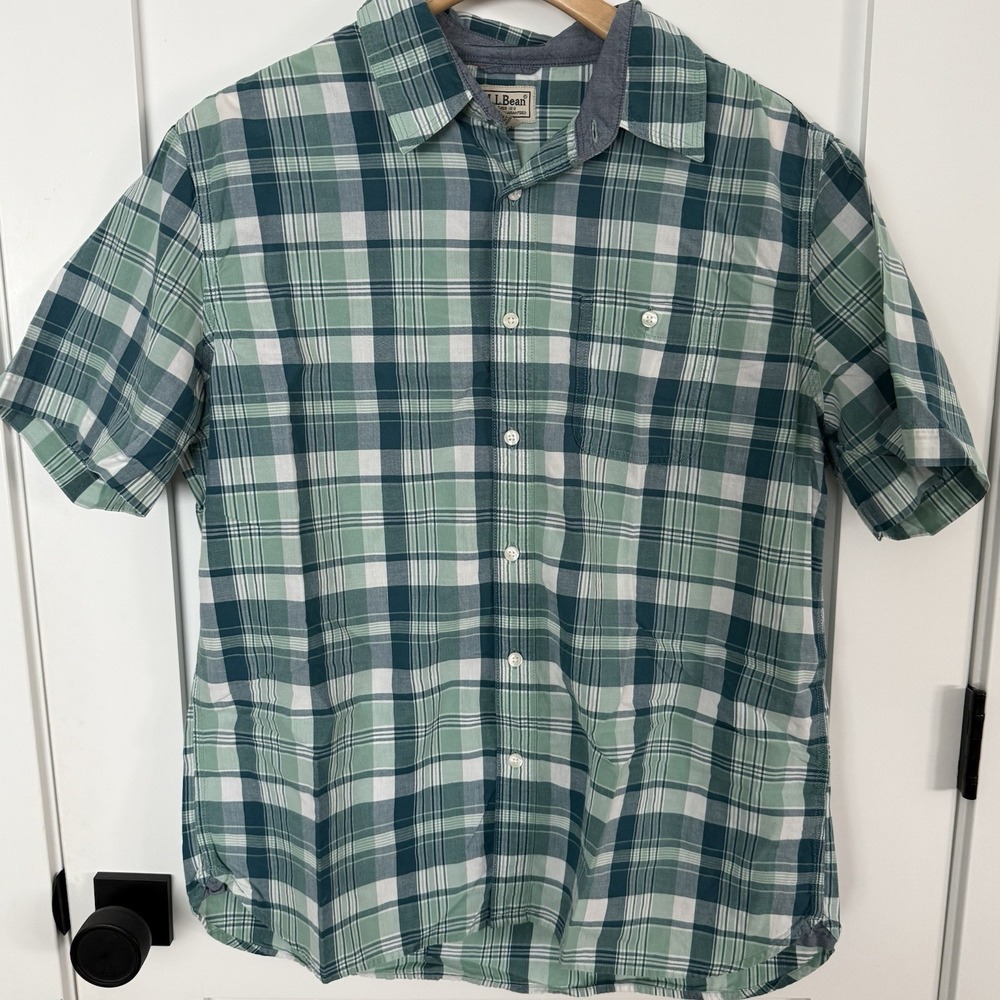 L.L. Bean Mens Large 100% Cotton Green Plaid Short Sleeve Shirt
